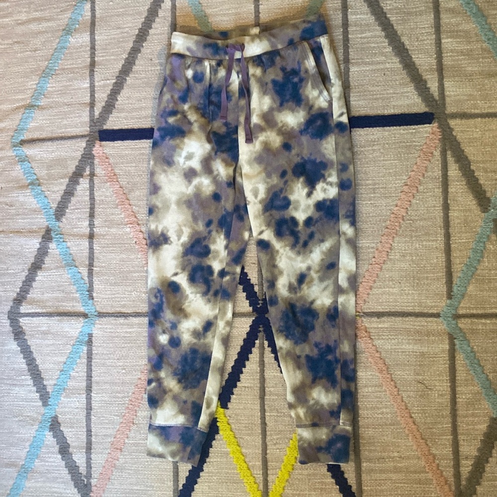 Joe fresh tie-dye fleece sweat pants. Size small